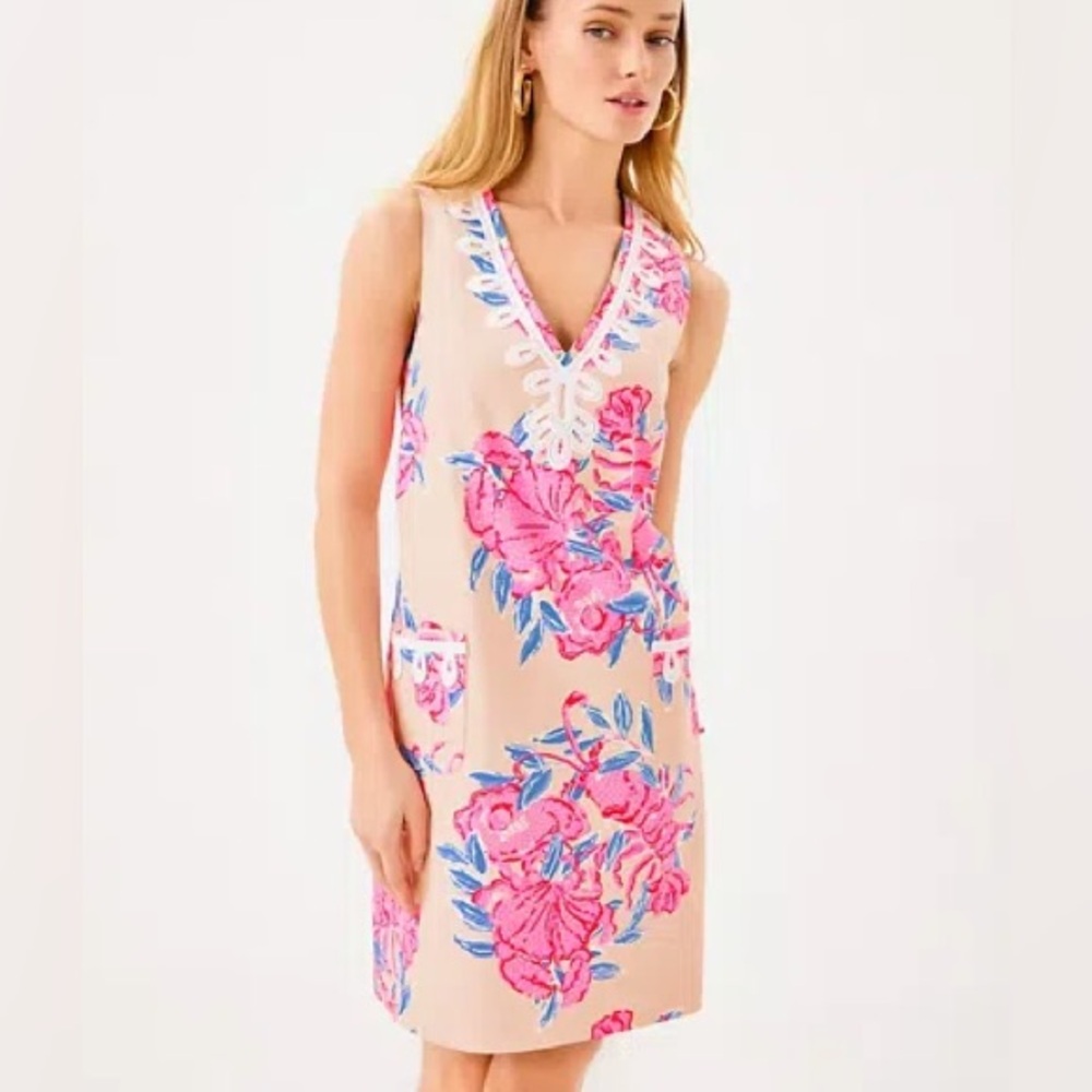 NWT Lilly Pulitzer Sidonie Stretch Shift Dress size 4 in nude/beige So Clawsome